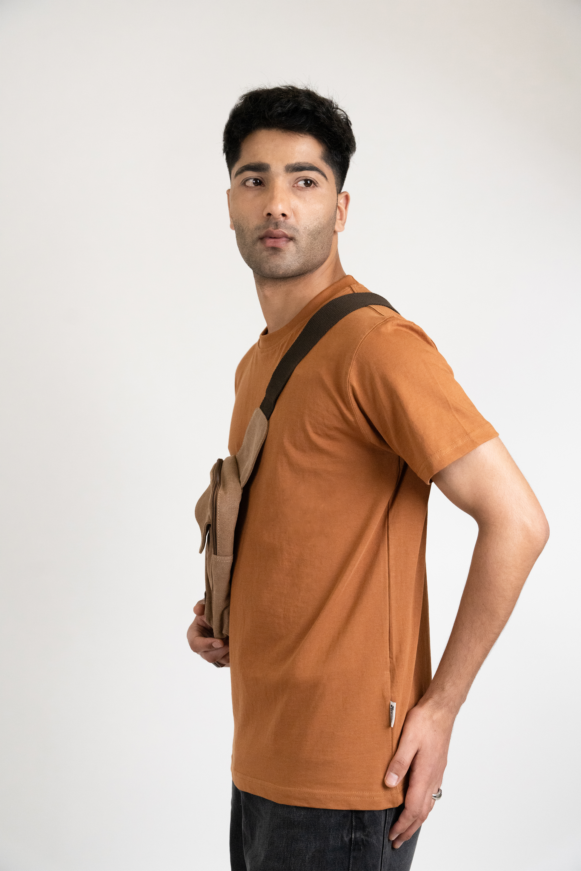 Mens Light Brown Classic Crew Neck - Hippikart